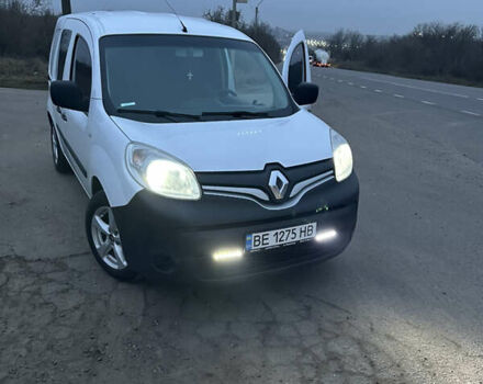 Белый Рено Кенгу, объемом двигателя 1.5 л и пробегом 298 тыс. км за 7400 $, фото 1 на Automoto.ua
