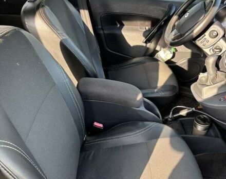 Білий Рено Кєнгу, об'ємом двигуна 1.46 л та пробігом 410 тис. км за 7500 $, фото 11 на Automoto.ua