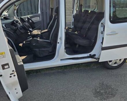 Білий Рено Кєнгу, об'ємом двигуна 1.46 л та пробігом 270 тис. км за 10800 $, фото 6 на Automoto.ua