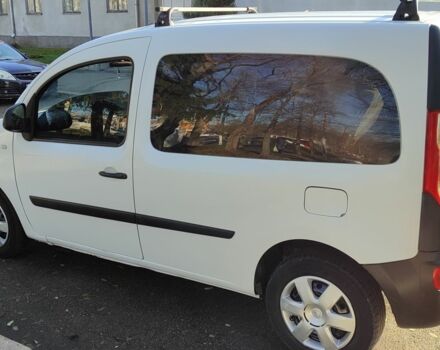 Білий Рено Кєнгу, об'ємом двигуна 1.5 л та пробігом 260 тис. км за 9000 $, фото 3 на Automoto.ua