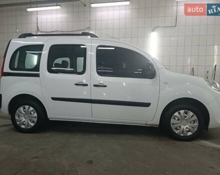 Белый Рено Кенгу, объемом двигателя 1.46 л и пробегом 109 тыс. км за 9700 $, фото 48 на Automoto.ua