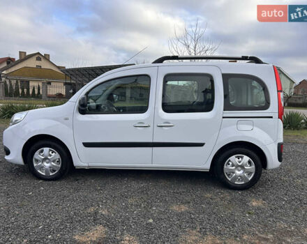 Білий Рено Кєнгу, об'ємом двигуна 1.5 л та пробігом 203 тис. км за 11450 $, фото 9 на Automoto.ua