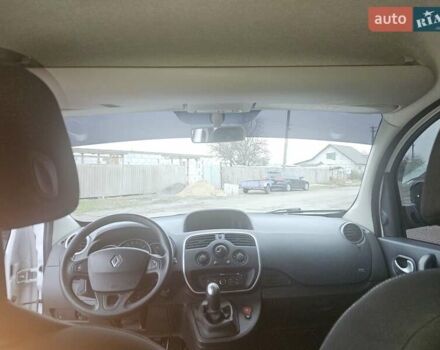 Белый Рено Кенгу, объемом двигателя 1.46 л и пробегом 151 тыс. км за 9999 $, фото 15 на Automoto.ua