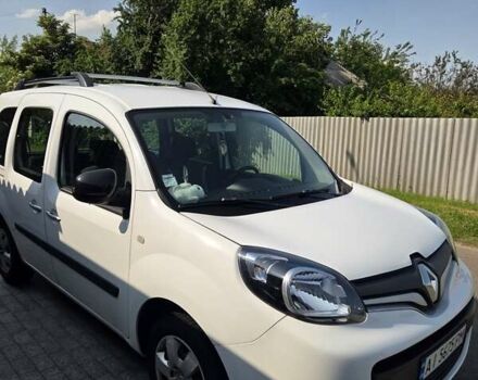 Білий Рено Кєнгу, об'ємом двигуна 1.46 л та пробігом 270 тис. км за 10800 $, фото 3 на Automoto.ua