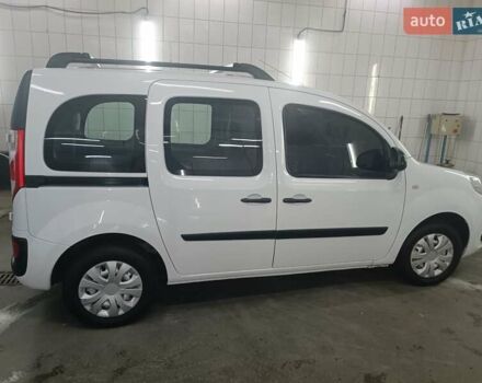 Белый Рено Кенгу, объемом двигателя 1.46 л и пробегом 109 тыс. км за 9700 $, фото 12 на Automoto.ua