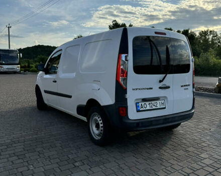 Белый Рено Кенгу, объемом двигателя 1.5 л и пробегом 211 тыс. км за 9000 $, фото 4 на Automoto.ua
