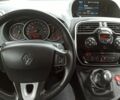 Білий Рено Кєнгу, об'ємом двигуна 0 л та пробігом 230 тис. км за 11000 $, фото 12 на Automoto.ua