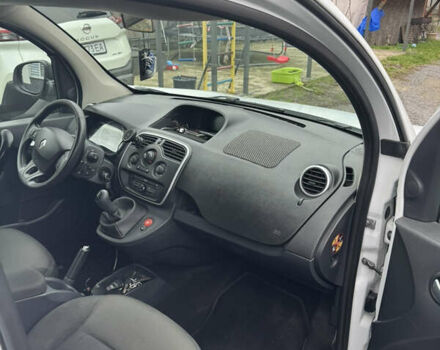 Белый Рено Кенгу, объемом двигателя 1.46 л и пробегом 196 тыс. км за 11500 $, фото 8 на Automoto.ua