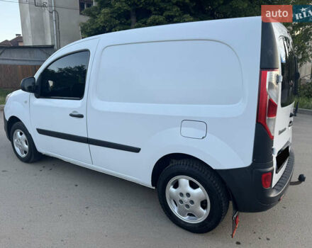 Белый Рено Кенгу, объемом двигателя 1.5 л и пробегом 150 тыс. км за 7800 $, фото 3 на Automoto.ua