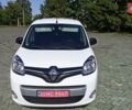 Білий Рено Кєнгу, об'ємом двигуна 1.5 л та пробігом 230 тис. км за 11000 $, фото 4 на Automoto.ua