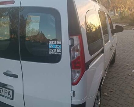 Белый Рено Кенгу, объемом двигателя 1.46 л и пробегом 109 тыс. км за 9700 $, фото 50 на Automoto.ua