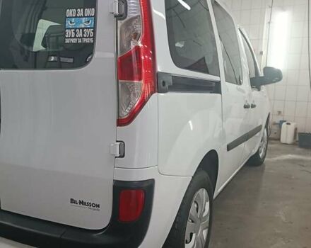 Белый Рено Кенгу, объемом двигателя 1.46 л и пробегом 109 тыс. км за 9700 $, фото 9 на Automoto.ua