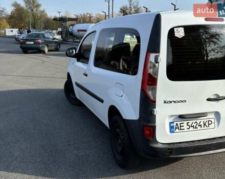 Білий Рено Кєнгу, об'ємом двигуна 1.46 л та пробігом 410 тис. км за 7500 $, фото 4 на Automoto.ua
