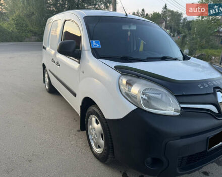 Белый Рено Кенгу, объемом двигателя 1.5 л и пробегом 150 тыс. км за 7800 $, фото 9 на Automoto.ua
