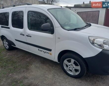 Белый Рено Кенгу, объемом двигателя 1.5 л и пробегом 71 тыс. км за 10850 $, фото 6 на Automoto.ua
