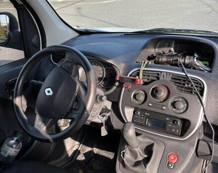 Білий Рено Кєнгу, об'ємом двигуна 1.46 л та пробігом 410 тис. км за 7500 $, фото 8 на Automoto.ua