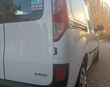 Белый Рено Кенгу, объемом двигателя 1.46 л и пробегом 109 тыс. км за 9700 $, фото 51 на Automoto.ua