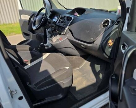 Білий Рено Кєнгу, об'ємом двигуна 1.46 л та пробігом 270 тис. км за 10800 $, фото 8 на Automoto.ua