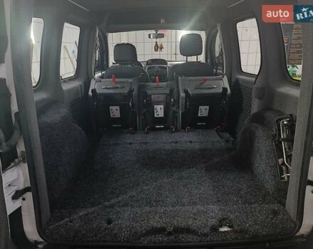 Белый Рено Кенгу, объемом двигателя 1.46 л и пробегом 109 тыс. км за 9700 $, фото 20 на Automoto.ua