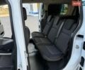 Белый Рено Кенгу, объемом двигателя 1.5 л и пробегом 251 тыс. км за 12000 $, фото 57 на Automoto.ua