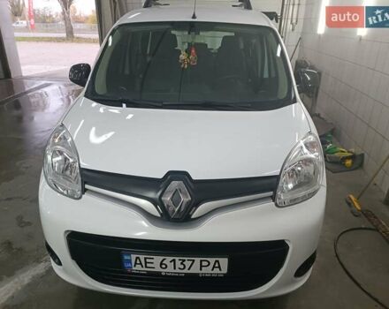 Белый Рено Кенгу, объемом двигателя 1.46 л и пробегом 109 тыс. км за 9700 $, фото 1 на Automoto.ua