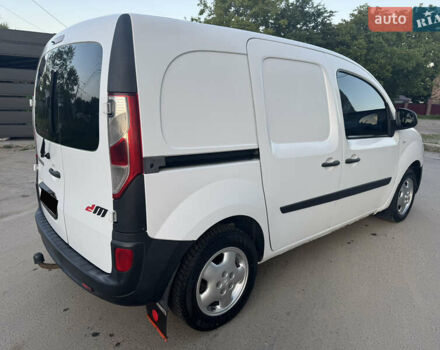 Белый Рено Кенгу, объемом двигателя 1.5 л и пробегом 150 тыс. км за 7800 $, фото 5 на Automoto.ua