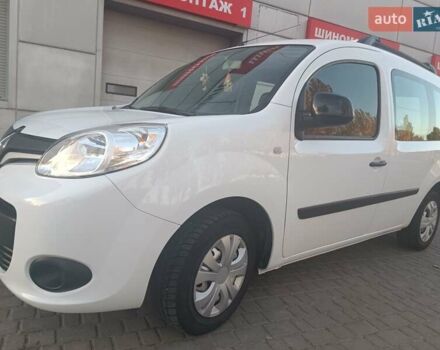 Белый Рено Кенгу, объемом двигателя 1.46 л и пробегом 109 тыс. км за 9700 $, фото 59 на Automoto.ua