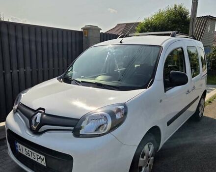 Білий Рено Кєнгу, об'ємом двигуна 1.46 л та пробігом 270 тис. км за 10800 $, фото 4 на Automoto.ua