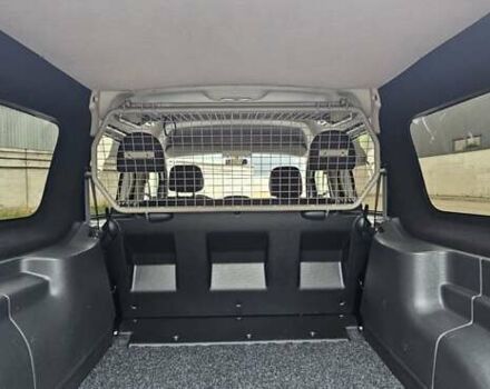 Білий Рено Кєнгу, об'ємом двигуна 1.46 л та пробігом 131 тис. км за 13300 $, фото 30 на Automoto.ua