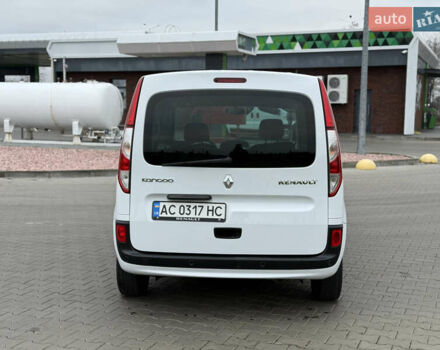 Белый Рено Кенгу, объемом двигателя 1.46 л и пробегом 201 тыс. км за 12700 $, фото 20 на Automoto.ua