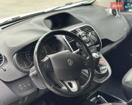 Белый Рено Кенгу, объемом двигателя 1.5 л и пробегом 240 тыс. км за 12700 $, фото 24 на Automoto.ua