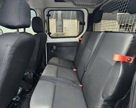 Білий Рено Кєнгу, об'ємом двигуна 1.46 л та пробігом 131 тис. км за 13300 $, фото 23 на Automoto.ua