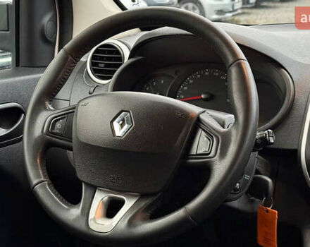 Белый Рено Кенгу, объемом двигателя 1.46 л и пробегом 131 тыс. км за 11900 $, фото 20 на Automoto.ua