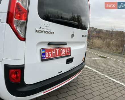 Білий Рено Кєнгу, об'ємом двигуна 1.5 л та пробігом 180 тис. км за 13700 $, фото 11 на Automoto.ua