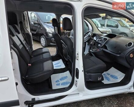 Рено Кенгу 2017 в Одессе на Automoto.ua Белый Рено Кенгу, объемом двигателя 0 л и пробегом 187 тыс. км за 12100 $, фото 18 на Automoto.ua