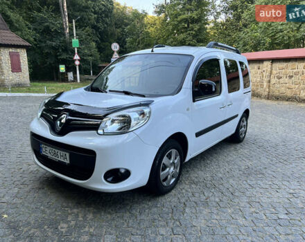 Белый Рено Кенгу, объемом двигателя 1.5 л и пробегом 189 тыс. км за 12350 $, фото 2 на Automoto.ua
