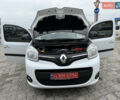 Белый Рено Кенгу, объемом двигателя 1.5 л и пробегом 190 тыс. км за 12799 $, фото 89 на Automoto.ua