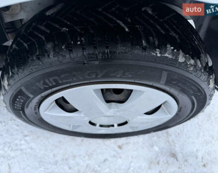 Белый Рено Кенгу, объемом двигателя 0 л и пробегом 57 тыс. км за 8800 $, фото 20 на Automoto.ua