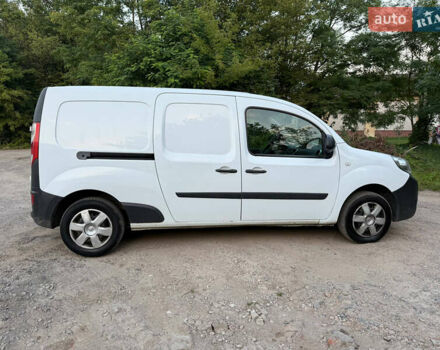 Белый Рено Кенгу, объемом двигателя 1.46 л и пробегом 269 тыс. км за 7700 $, фото 6 на Automoto.ua