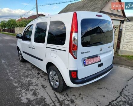 Белый Рено Кенгу, объемом двигателя 1.5 л и пробегом 187 тыс. км за 11199 $, фото 10 на Automoto.ua