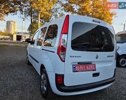 Рено Кенгу 2017 в Одессе на Automoto.ua Белый Рено Кенгу, объемом двигателя 0 л и пробегом 187 тыс. км за 12100 $, фото 9 на Automoto.ua