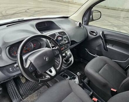 Білий Рено Кєнгу, об'ємом двигуна 1.46 л та пробігом 131 тис. км за 13300 $, фото 12 на Automoto.ua