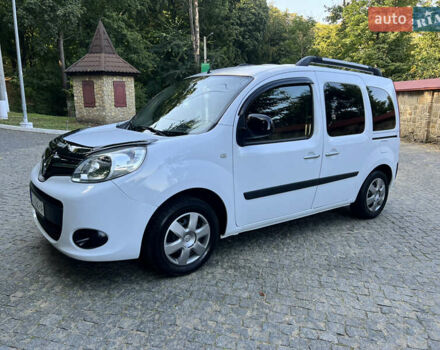 Белый Рено Кенгу, объемом двигателя 1.5 л и пробегом 189 тыс. км за 12350 $, фото 1 на Automoto.ua