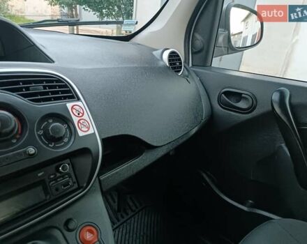 Белый Рено Кенгу, объемом двигателя 1.5 л и пробегом 118 тыс. км за 11200 $, фото 14 на Automoto.ua