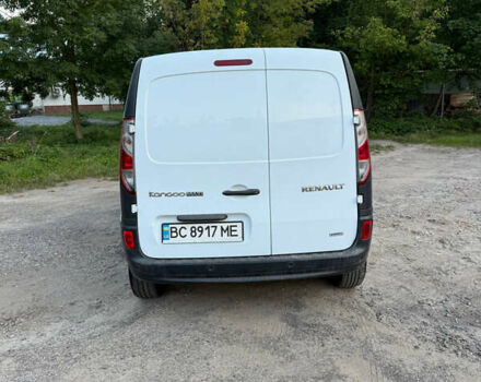 Белый Рено Кенгу, объемом двигателя 1.46 л и пробегом 269 тыс. км за 7700 $, фото 4 на Automoto.ua