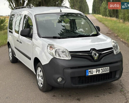 Білий Рено Кєнгу, об'ємом двигуна 1.5 л та пробігом 178 тис. км за 13250 $, фото 3 на Automoto.ua