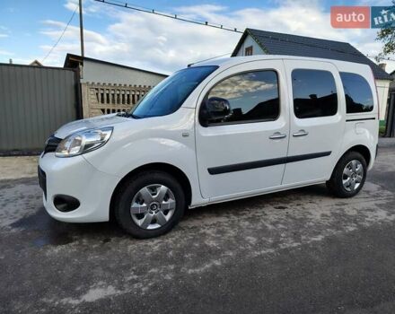 Белый Рено Кенгу, объемом двигателя 1.5 л и пробегом 187 тыс. км за 11199 $, фото 2 на Automoto.ua