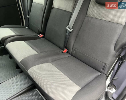 Білий Рено Кєнгу, об'ємом двигуна 1.5 л та пробігом 125 тис. км за 13499 $, фото 41 на Automoto.ua