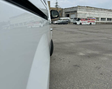 Рено Кенгу 2017 в Киеве на Automoto.ua Белый Рено Кенгу, объемом двигателя 1.5 л и пробегом 228 тыс. км за 12500 $, фото 8 на Automoto.ua