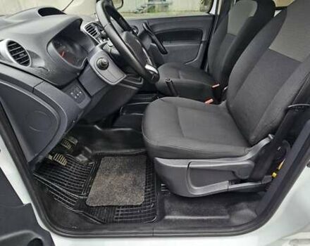 Білий Рено Кєнгу, об'ємом двигуна 1.46 л та пробігом 131 тис. км за 13300 $, фото 9 на Automoto.ua